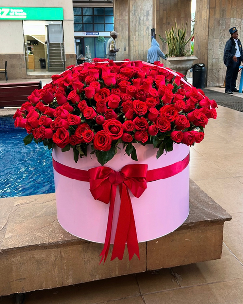 500 Stem Grand Flower Box